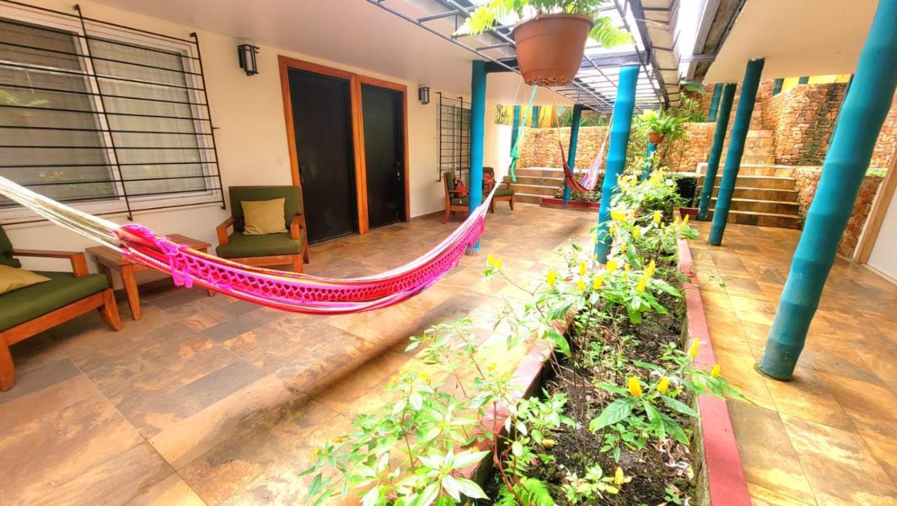 La Semilla Ecolodge 塞罗阿苏尔 外观 照片